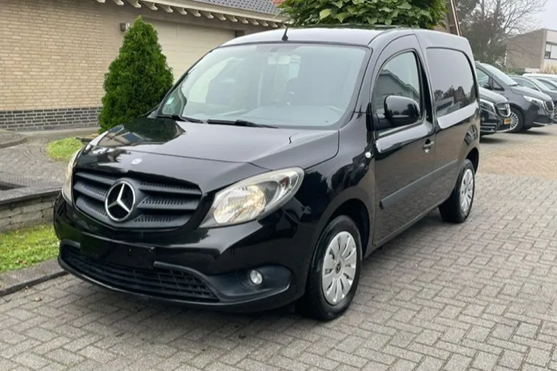 Mercedes-Benz Citan (2013)
