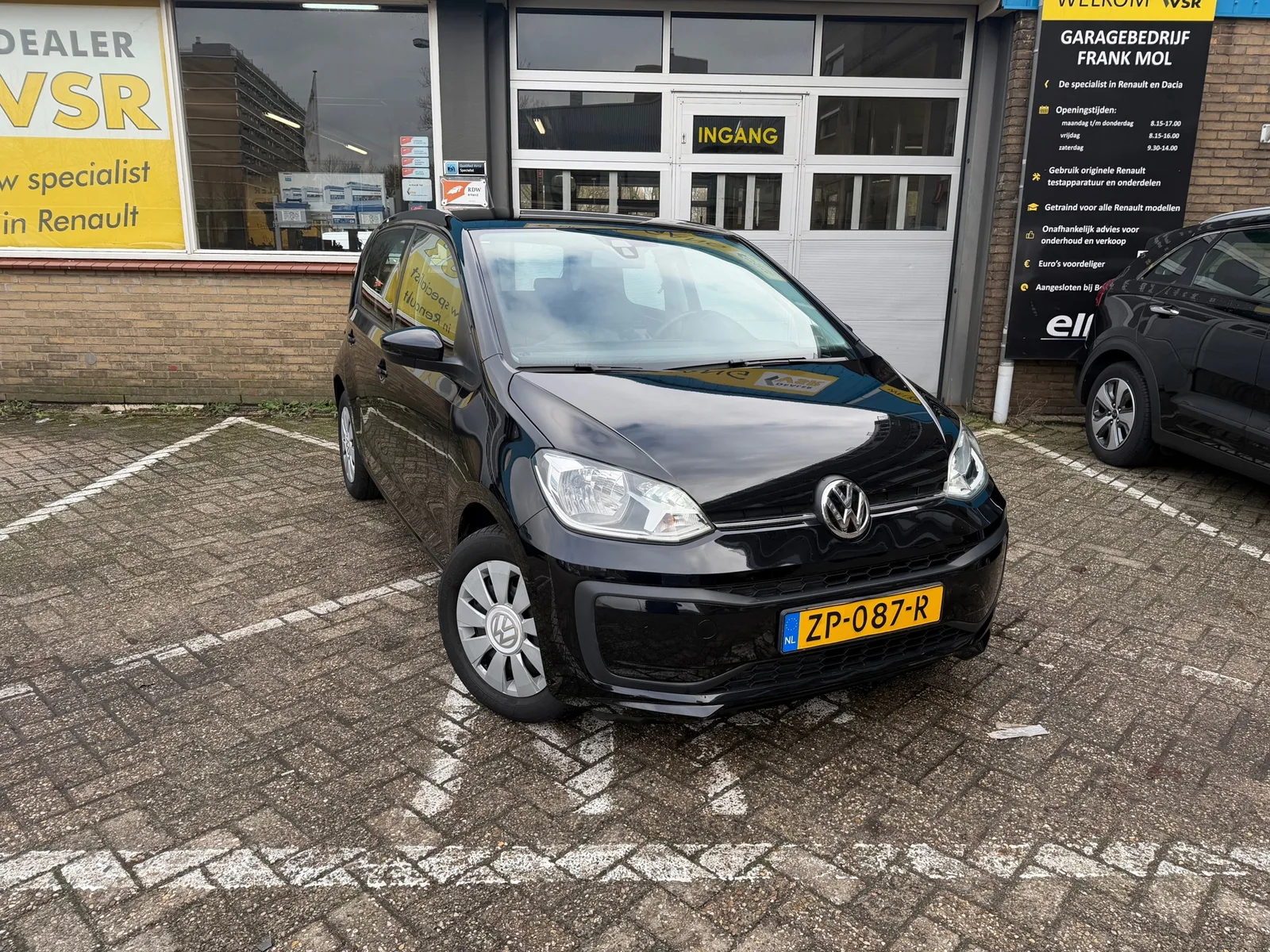 Volkswagen Up! (2019) — foto 1