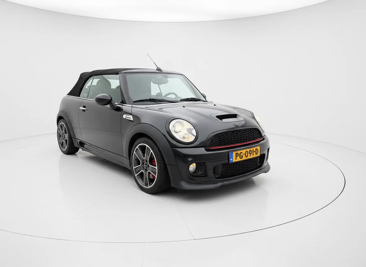 MINI Cabrio (2012) — foto 1