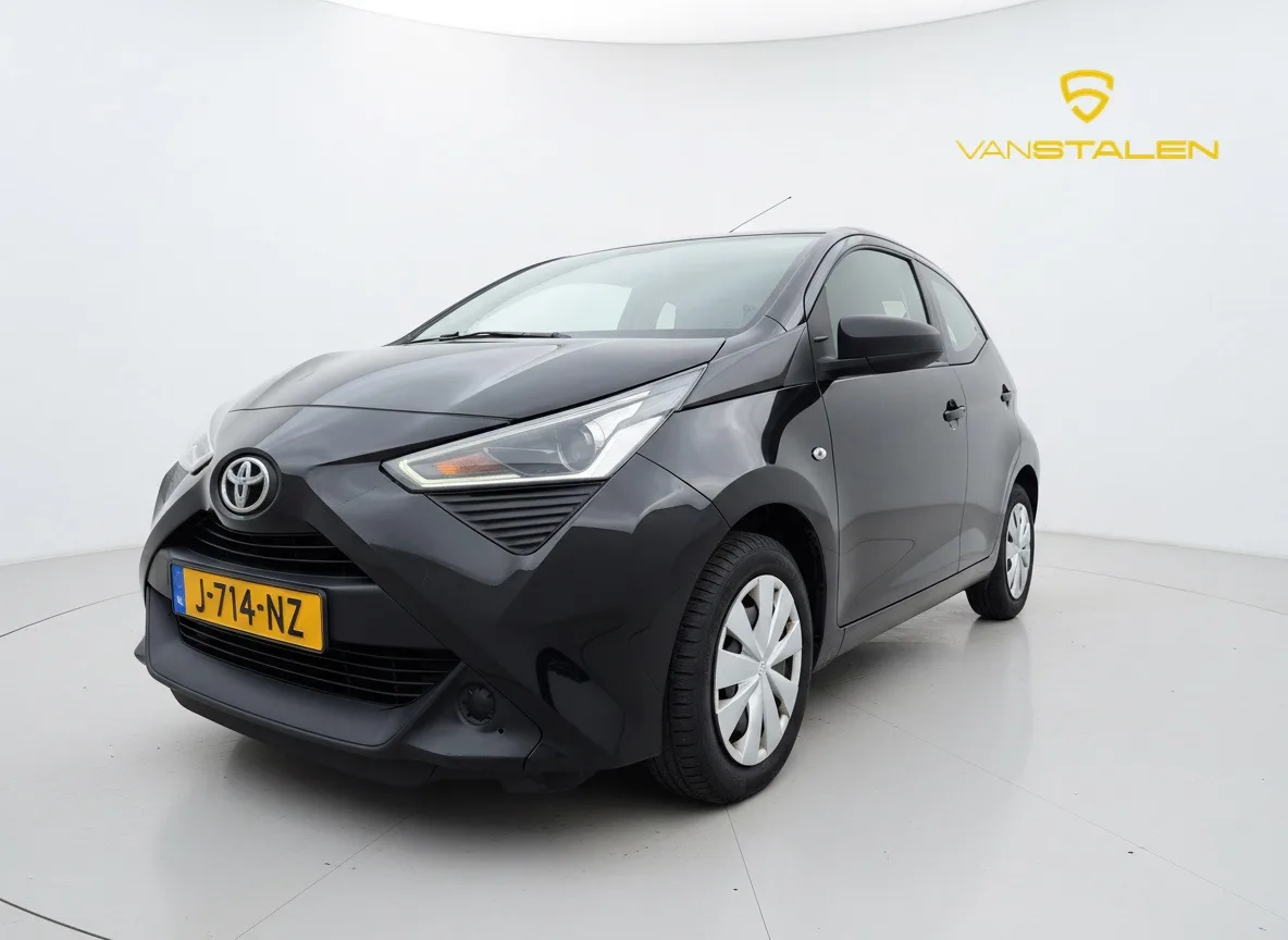 Toyota Aygo (2020) — foto 1