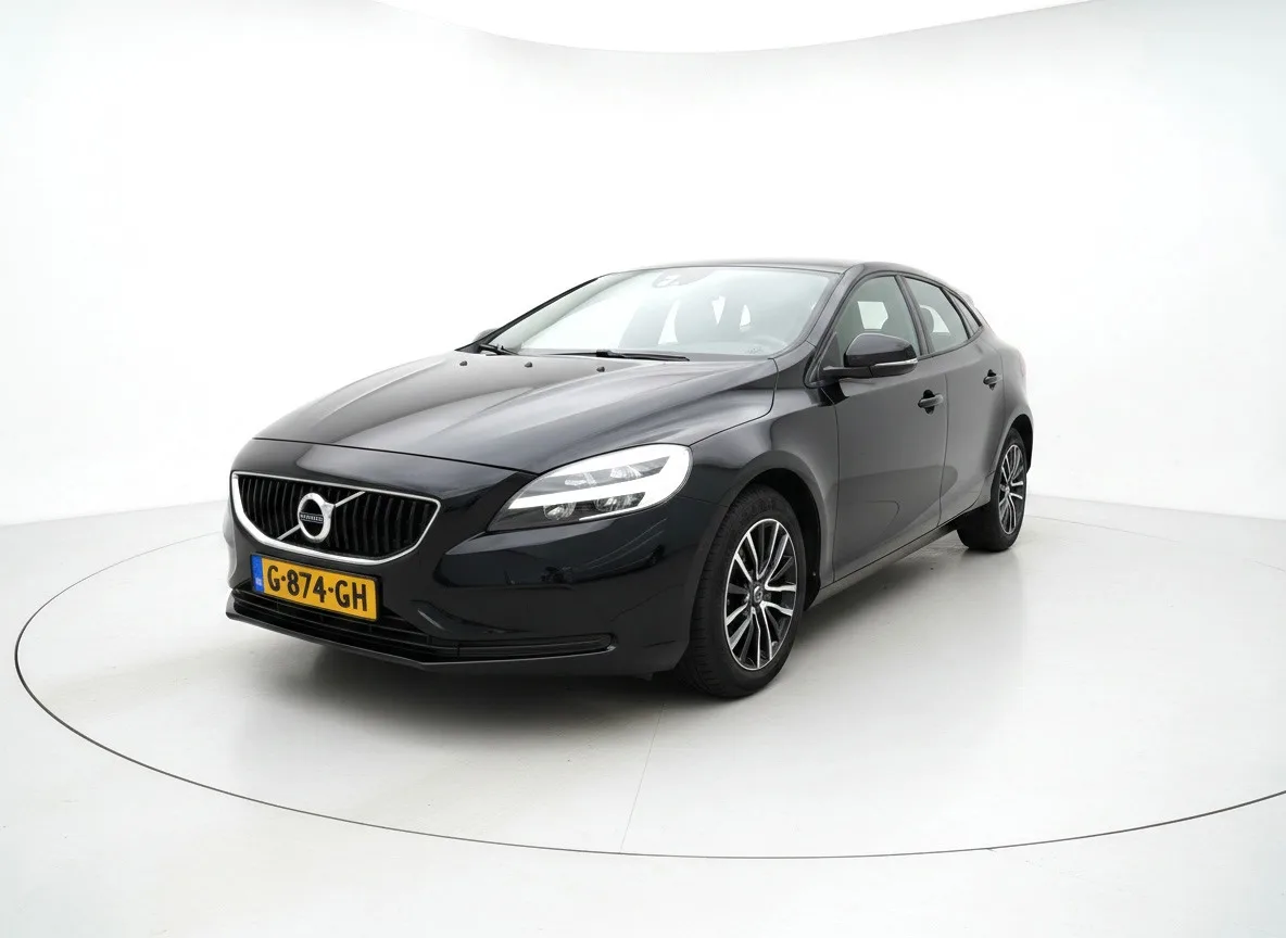 Volvo V40 (2019) — foto 1