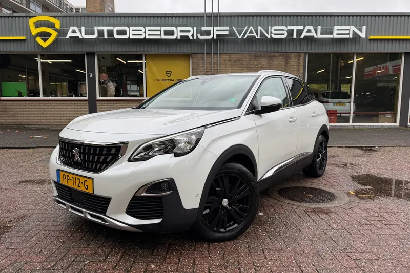 Peugeot 3008 (2017)