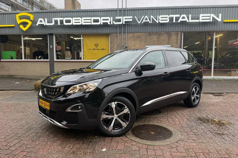 Peugeot 5008 (2020)