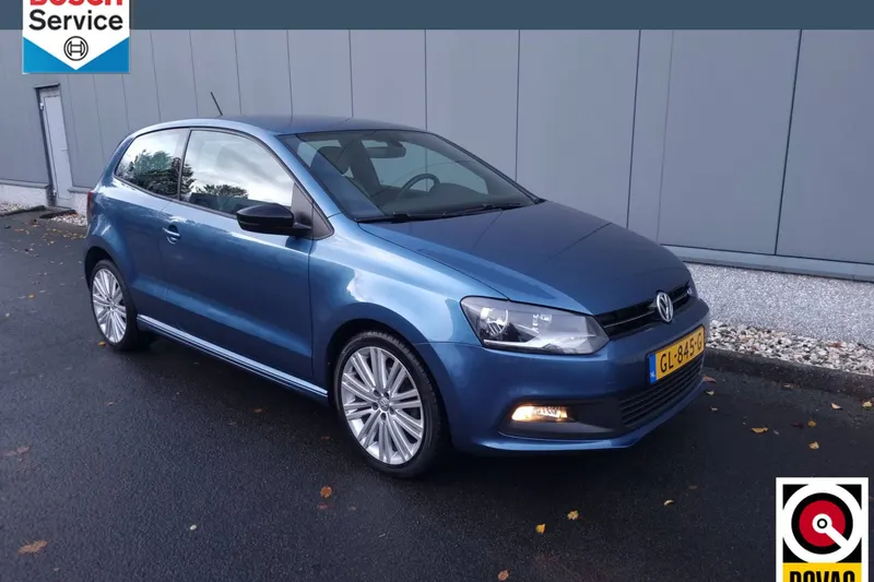 Volkswagen Polo (2015)