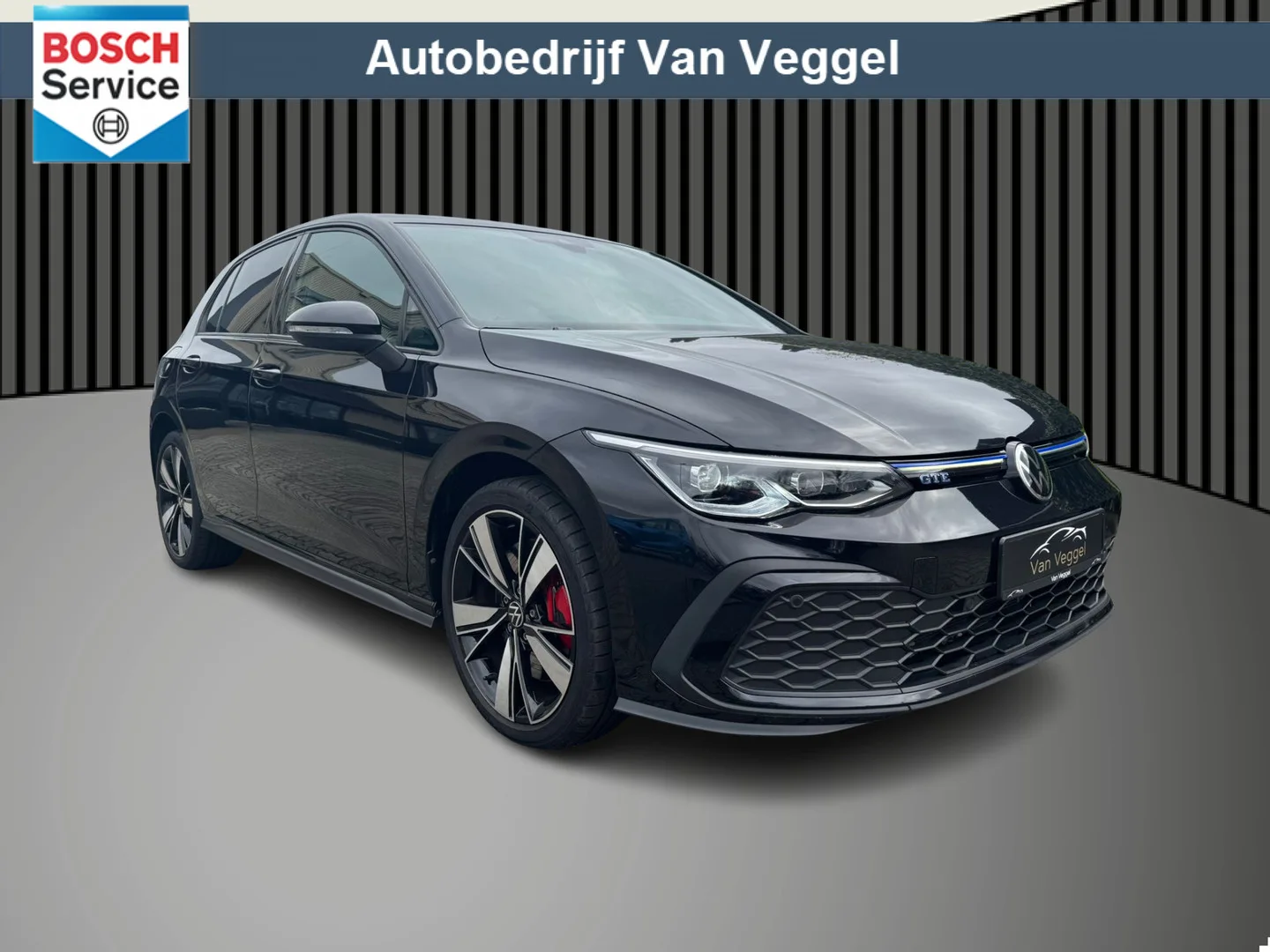 Volkswagen Golf (2021) — foto 1
