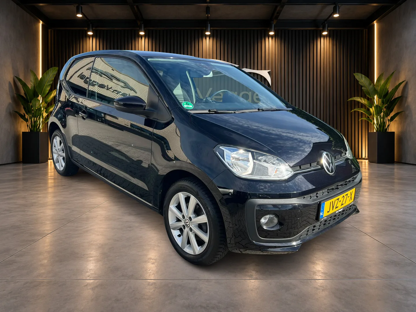 Volkswagen Up! (2021) — foto 1