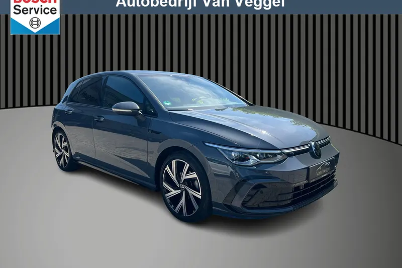 Volkswagen Golf (2024)