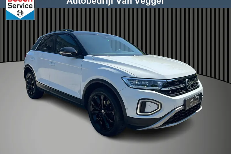 Volkswagen T-Roc (2023)