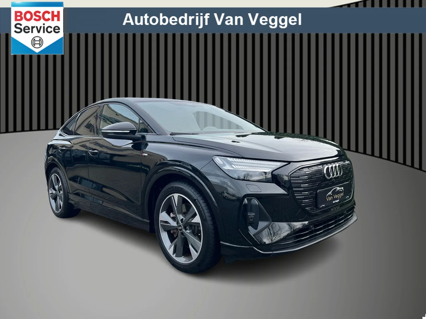 Audi Q4 e-tron (2022) — foto 1