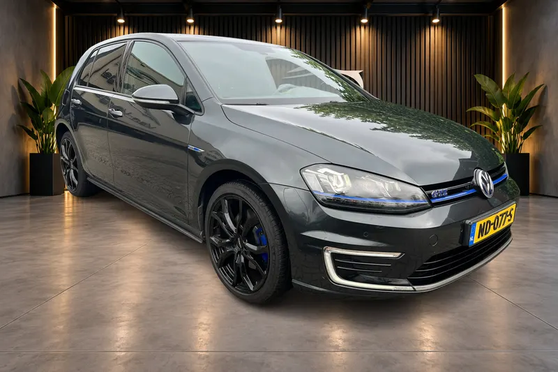 Volkswagen Golf (2016)