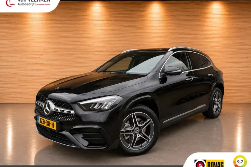Mercedes-Benz GLA (2024)