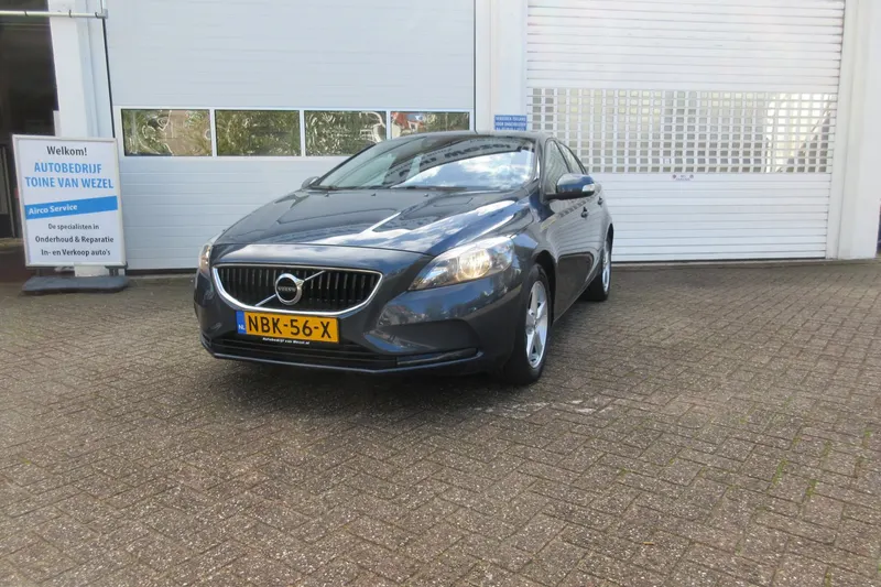 Volvo V40 (2018)