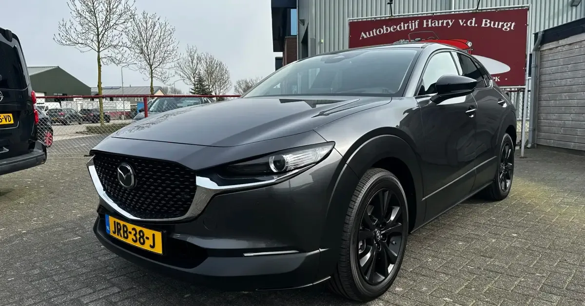 Mazda CX-30 (2025) — foto 1