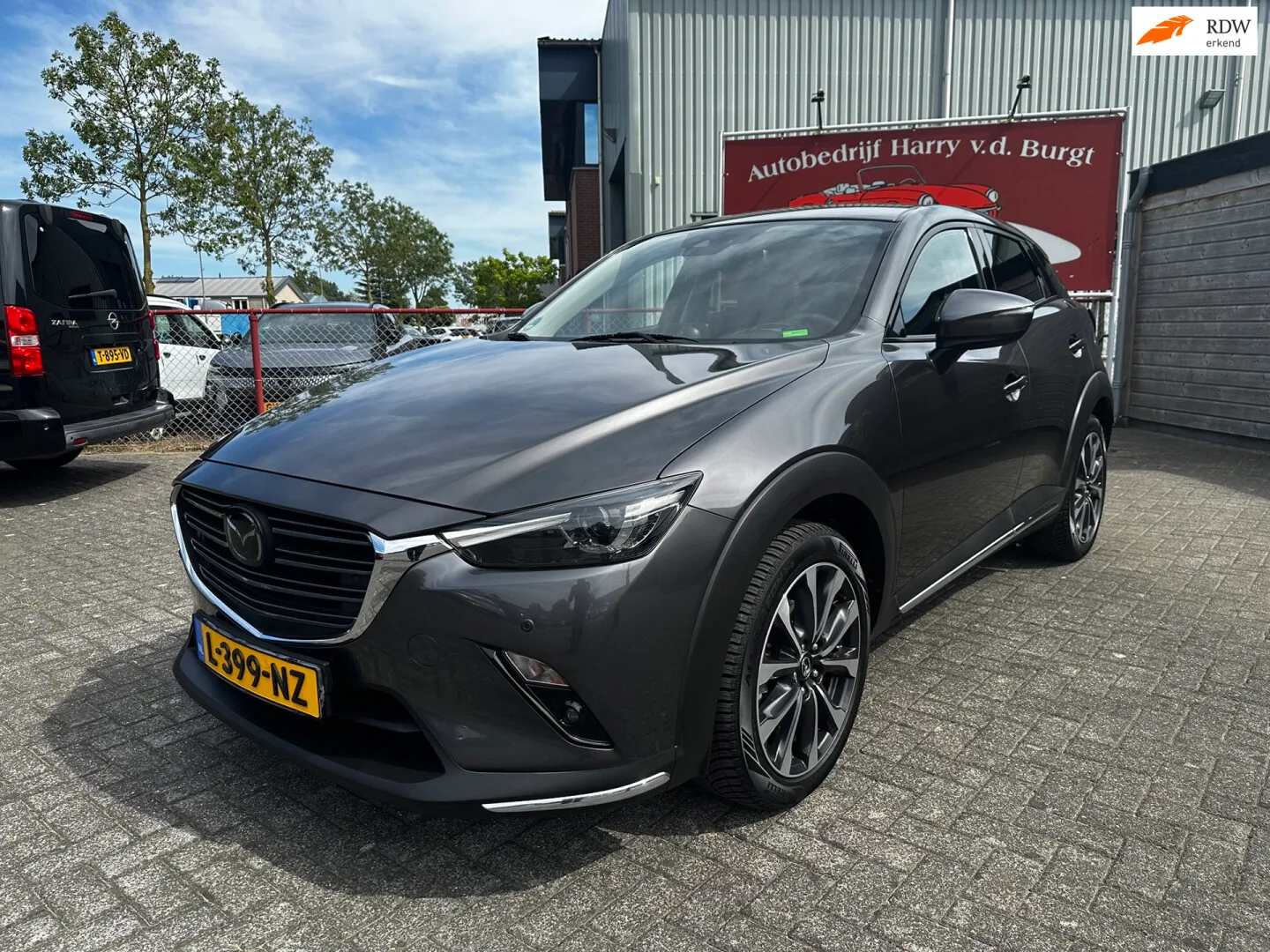 Mazda CX-3 (2018) — foto 1