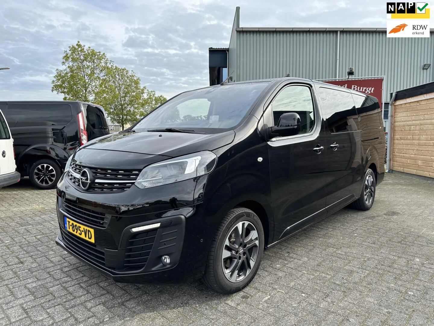 Opel Zafira Life (2020) — foto 1