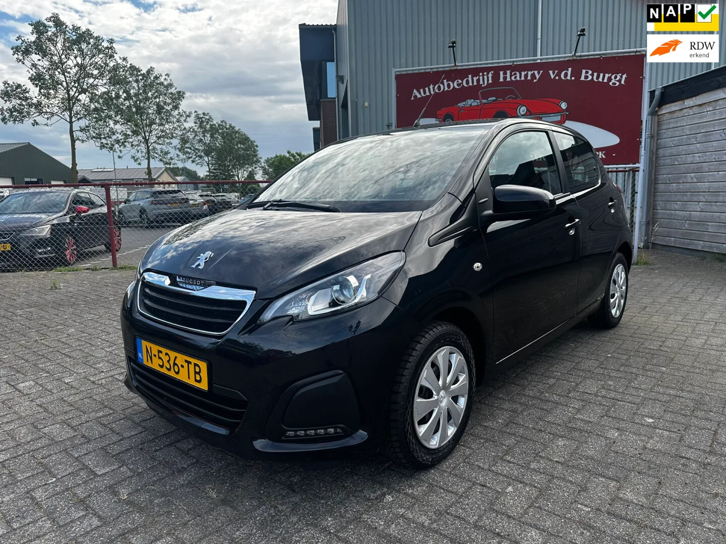 Peugeot 108 (2022) — foto 1
