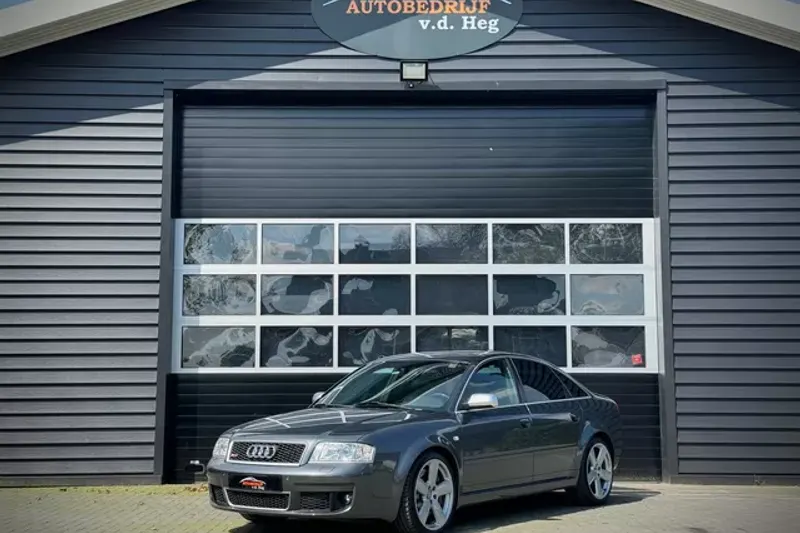 Audi RS 6 (2003)