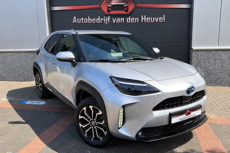 Toyota Yaris Cross (2023)