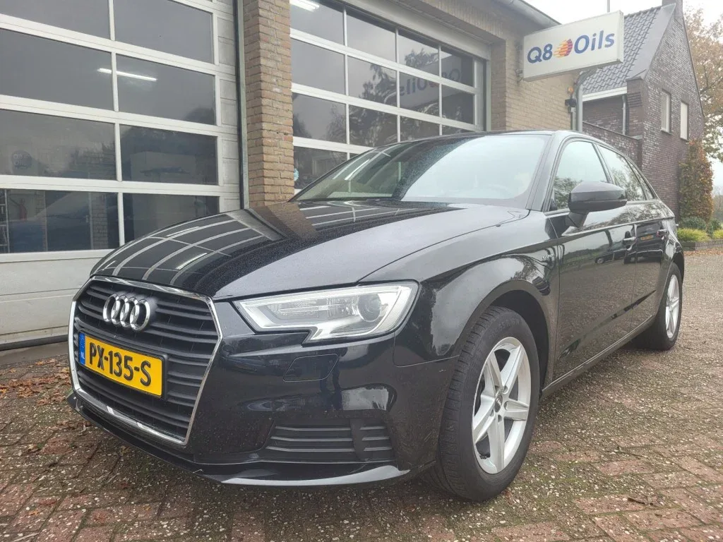 Audi A3 (2017) — foto 1