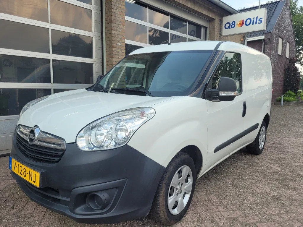 Opel Combo (2018) — foto 1