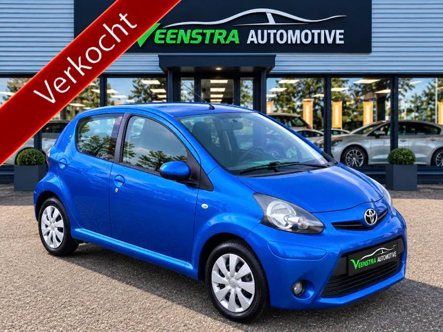 Toyota Aygo (2013) — foto 1