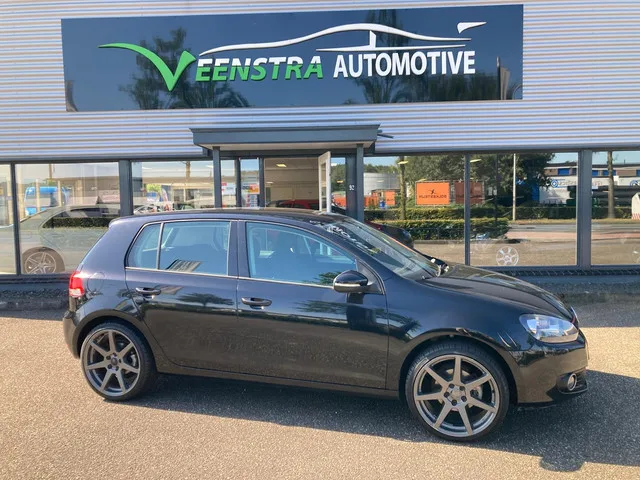 Volkswagen Golf (2009) — foto 1