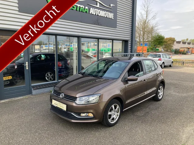 Volkswagen Polo (2015) — foto 1