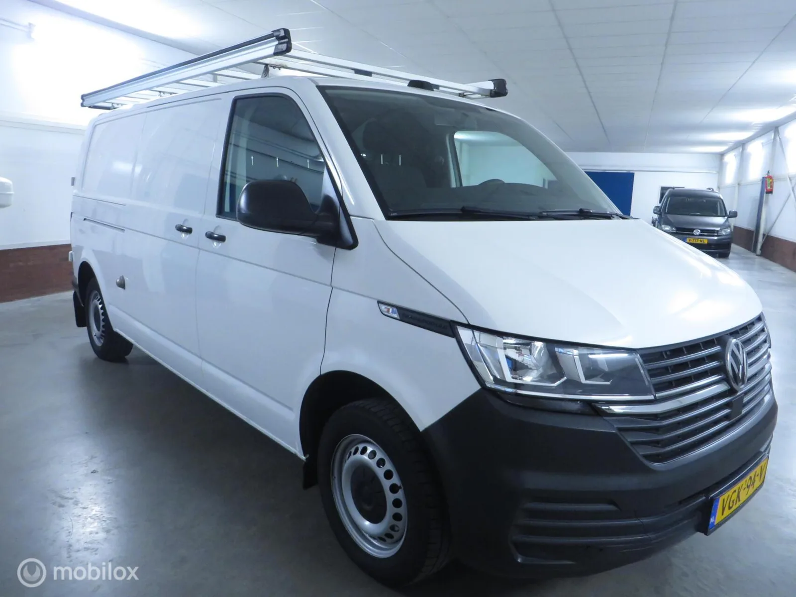 Volkswagen Transporter (2020) — foto 1