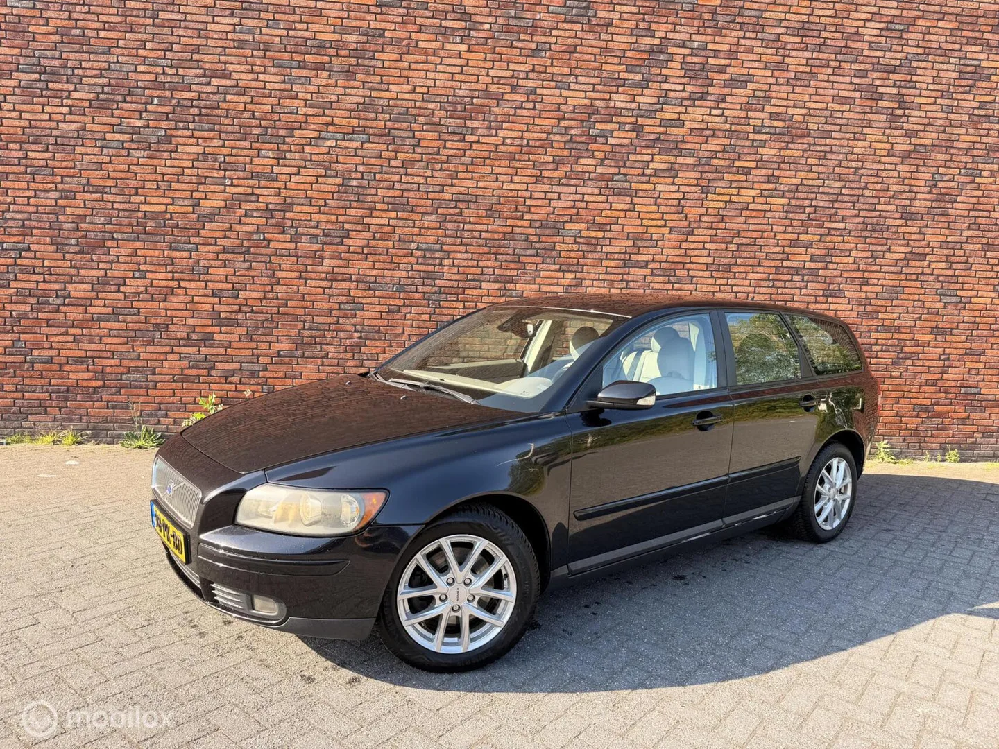 Volvo V50 (2004) — foto 1