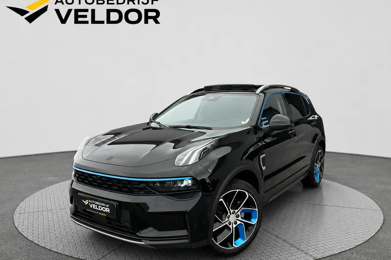Lynk & Co 01 (2022)