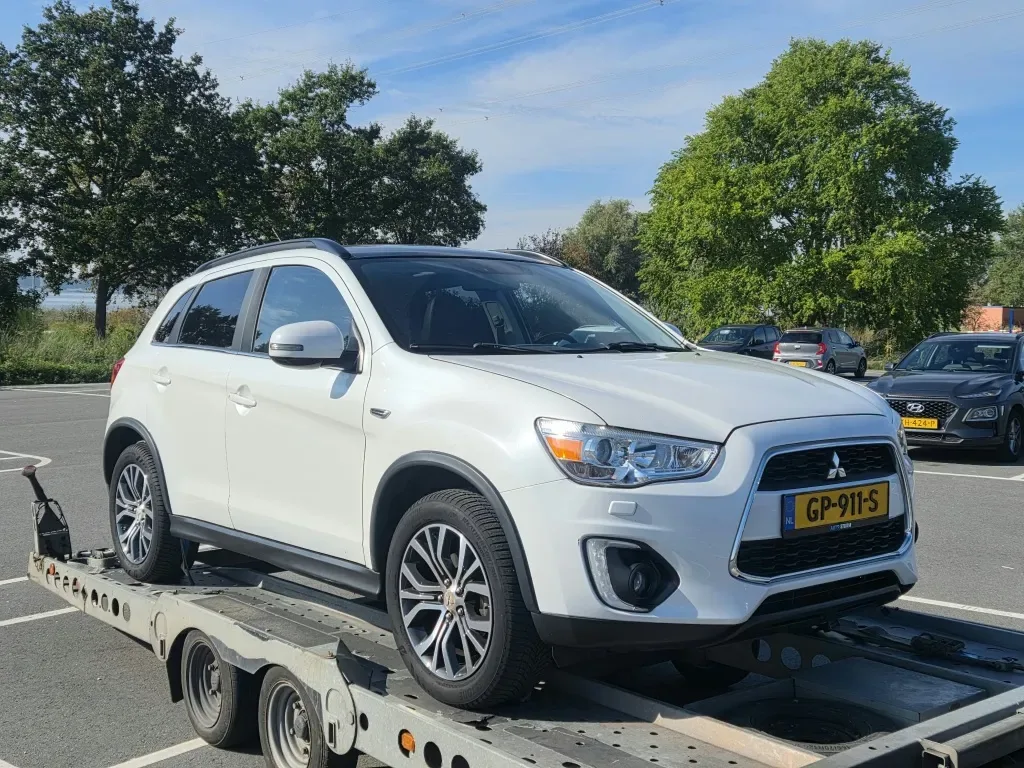 Mitsubishi ASX (2015) — foto 1