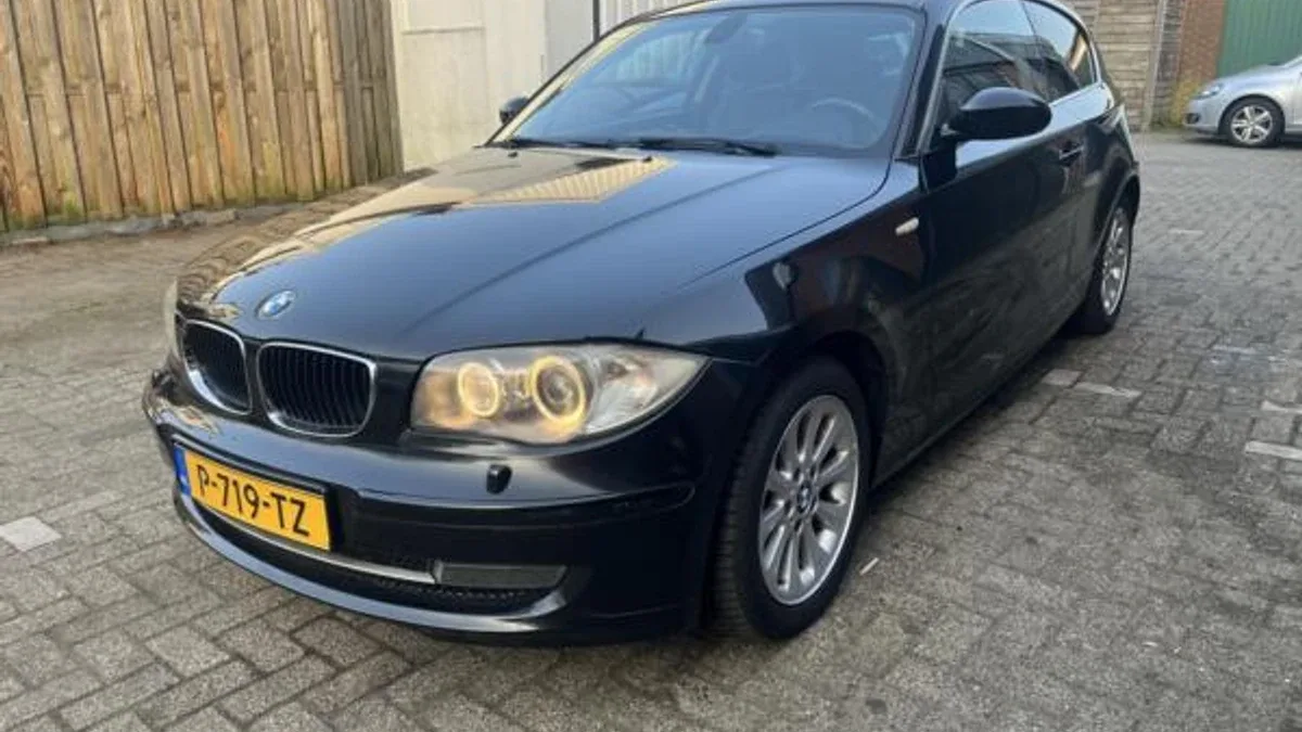 BMW 1-Serie (2009) — foto 1