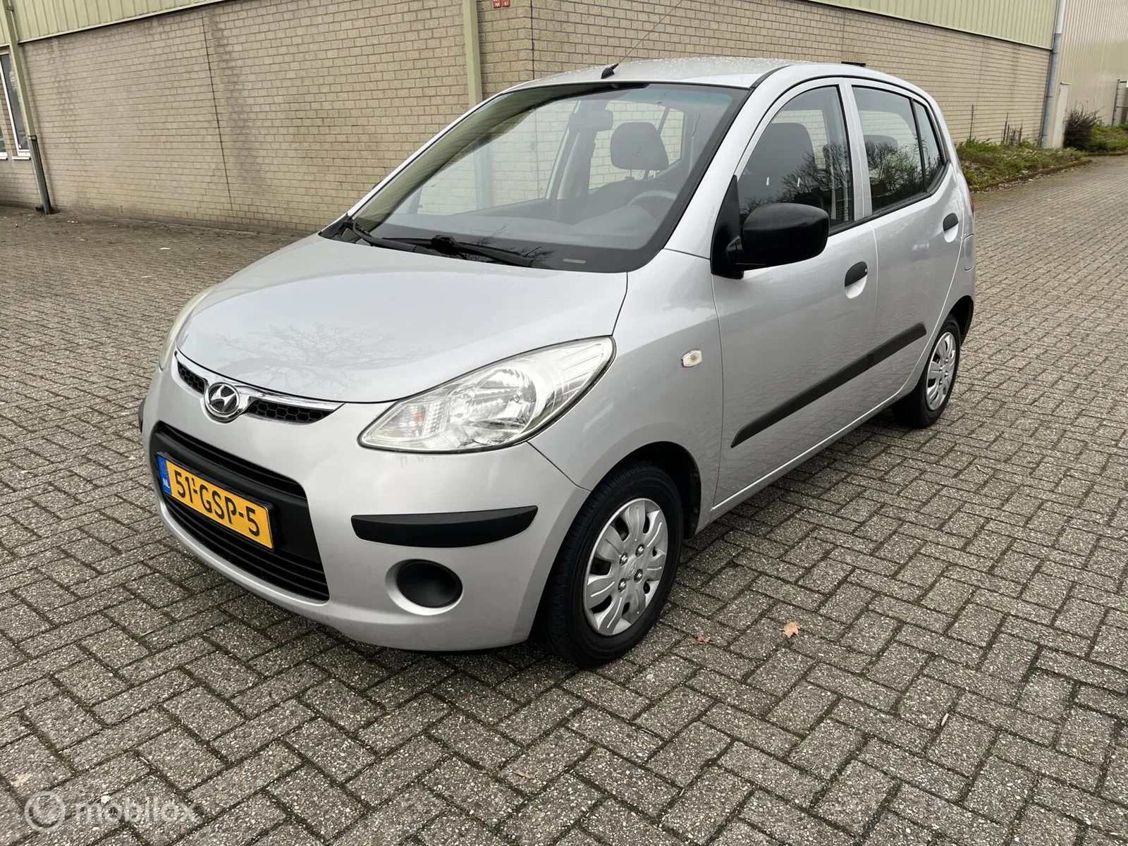 Hyundai i10 (2008) — foto 1