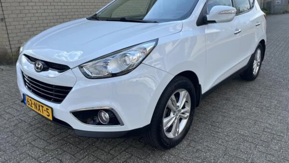Hyundai ix35 (2011) — foto 1