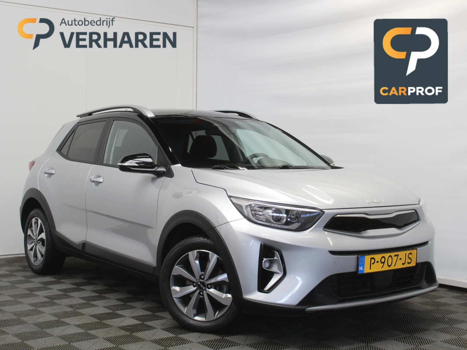 Kia Stonic (2022) — foto 1