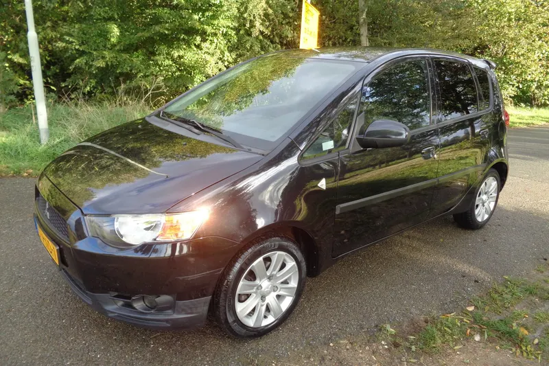 Mitsubishi Colt (2011)