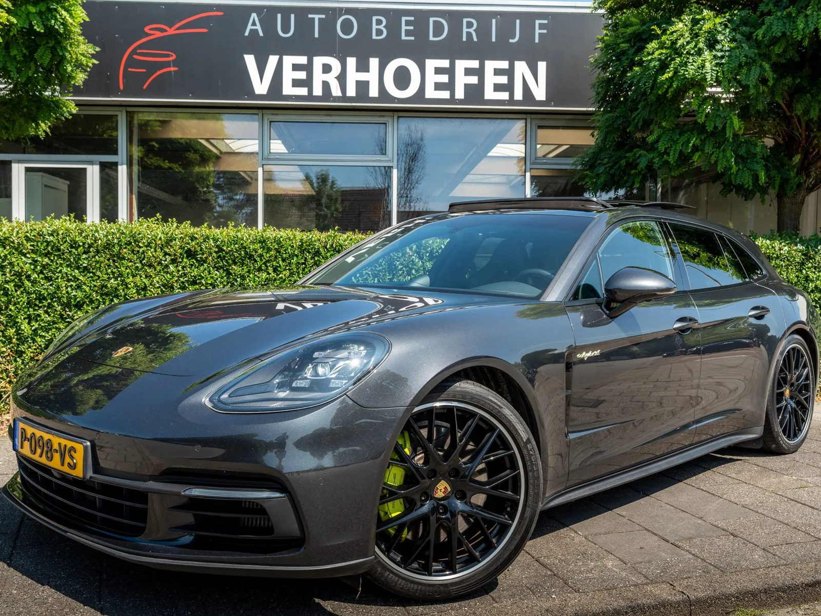 Porsche Panamera (2018) — foto 1