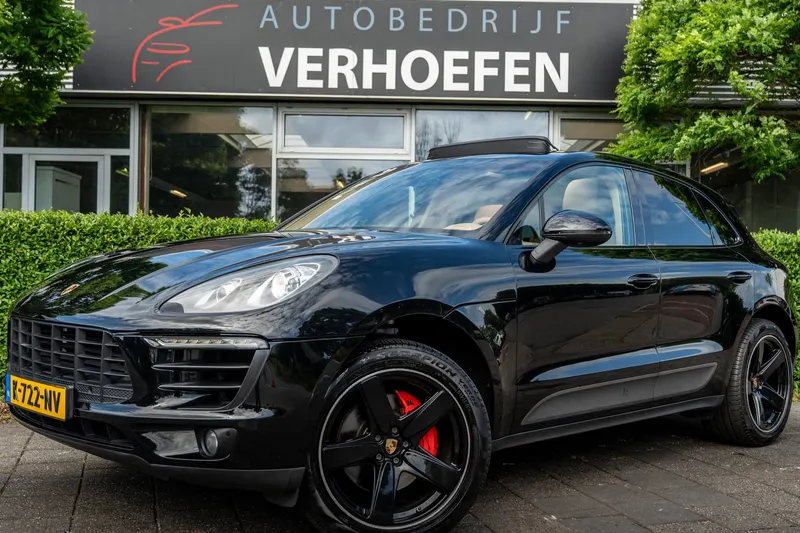 Porsche Macan (2015)