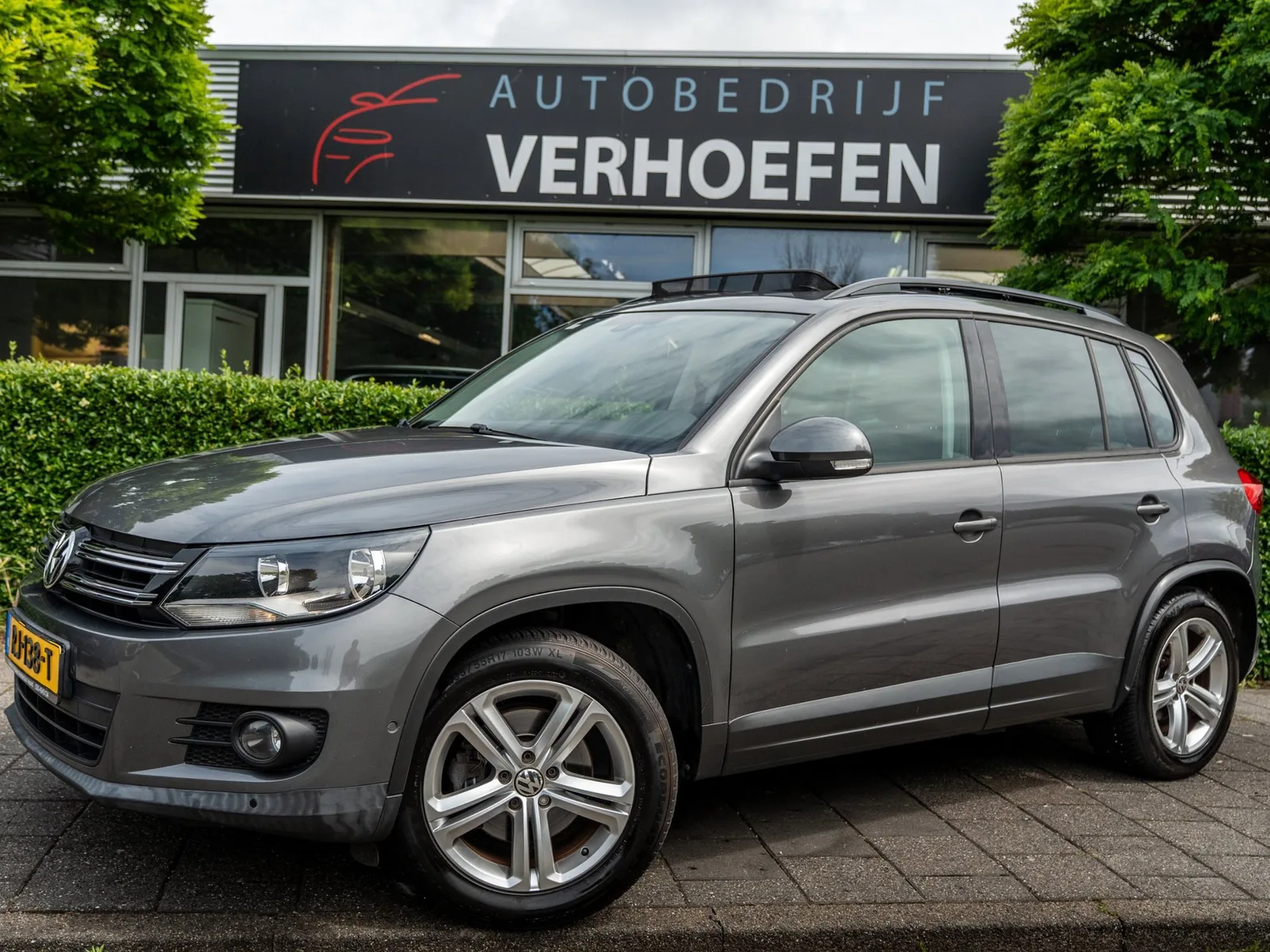 Volkswagen Tiguan (2014) — foto 1