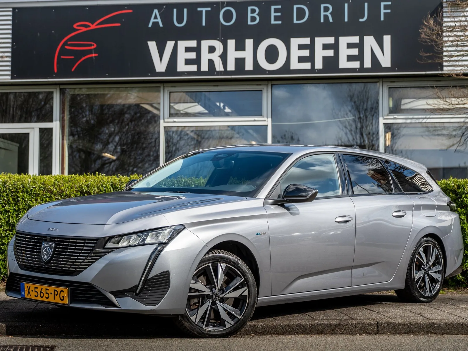 Peugeot 308 (2024) — foto 1