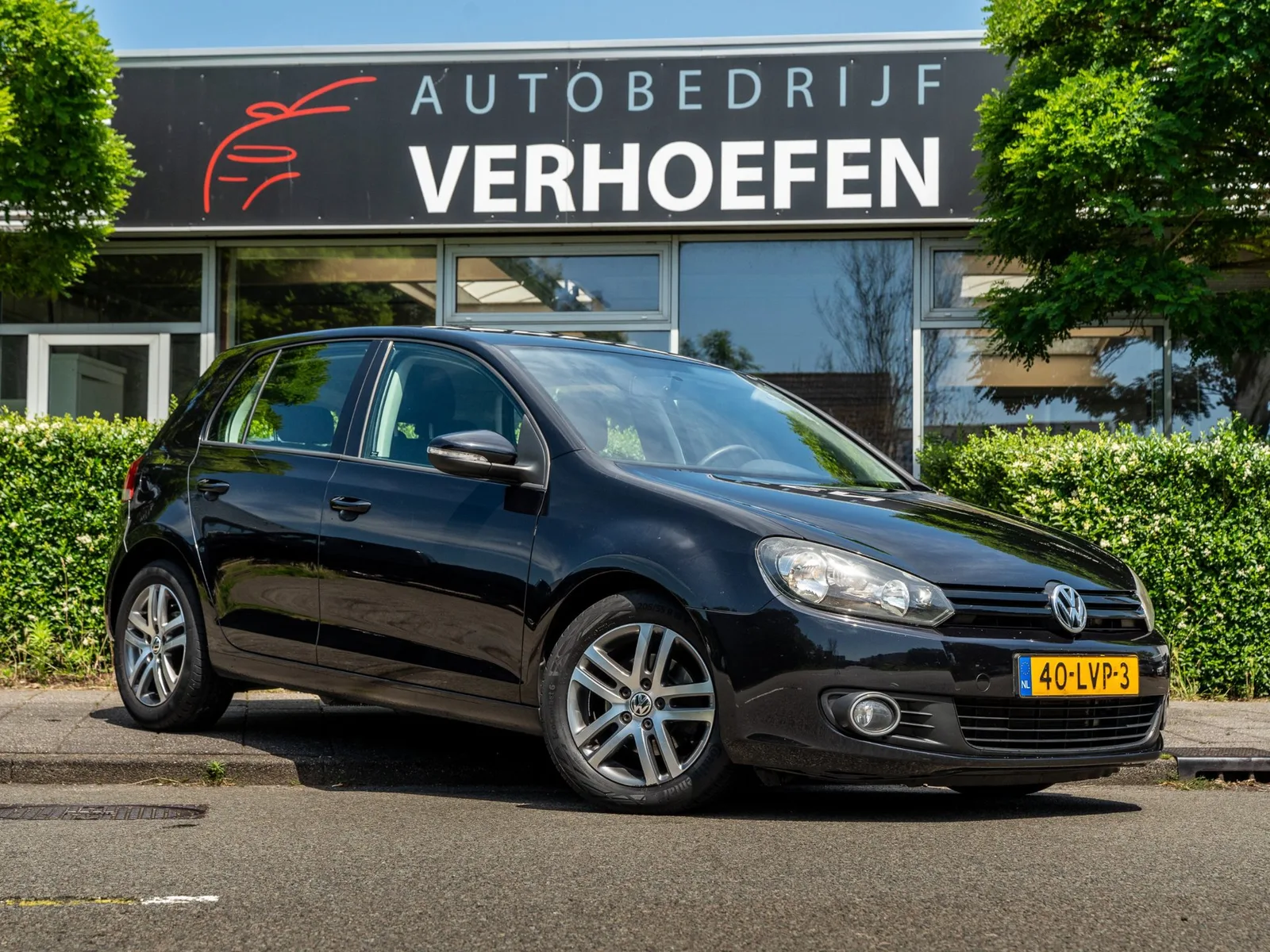 Volkswagen Golf (2010) — foto 1