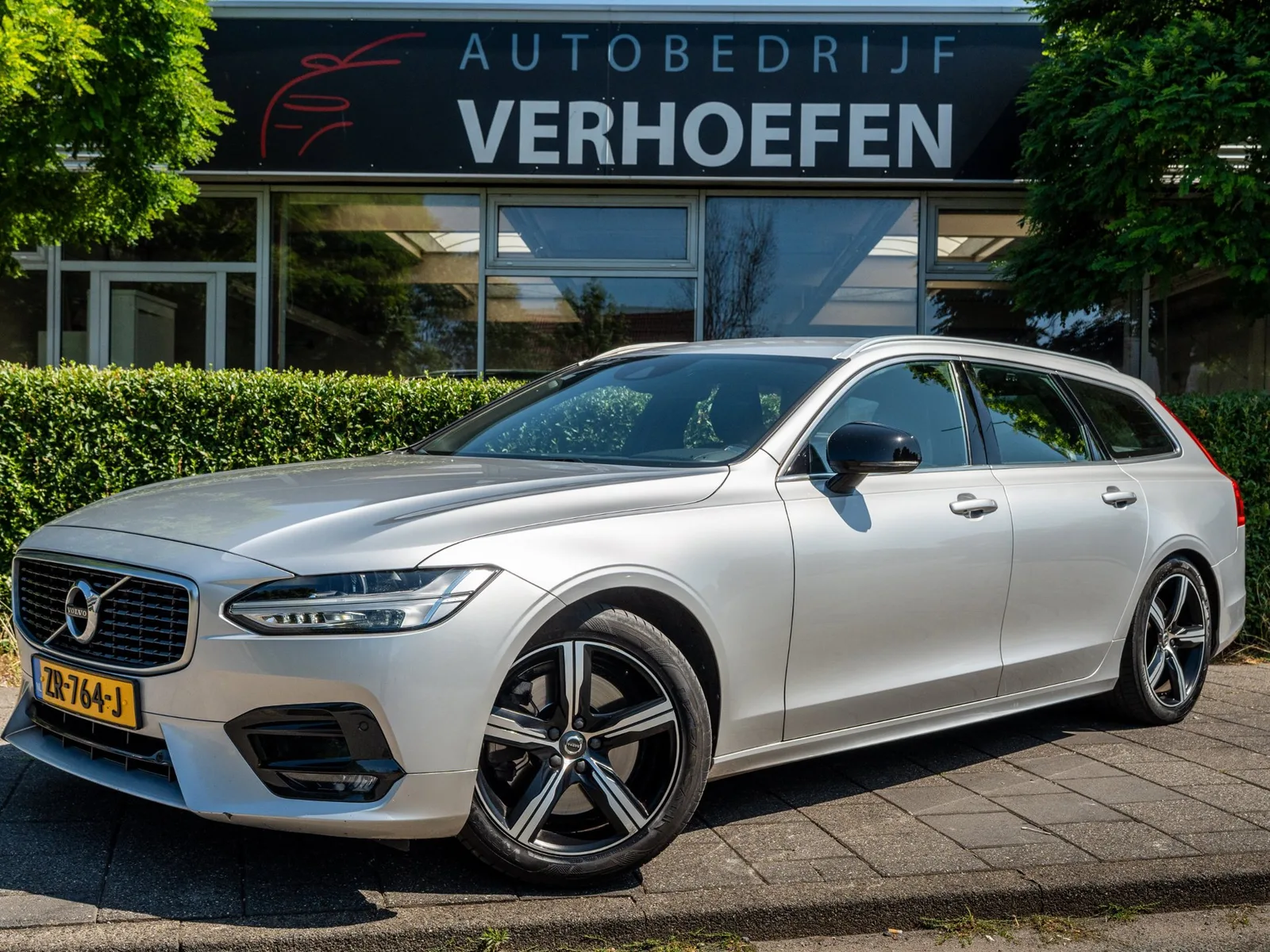 Volvo V90 (2019) — foto 1