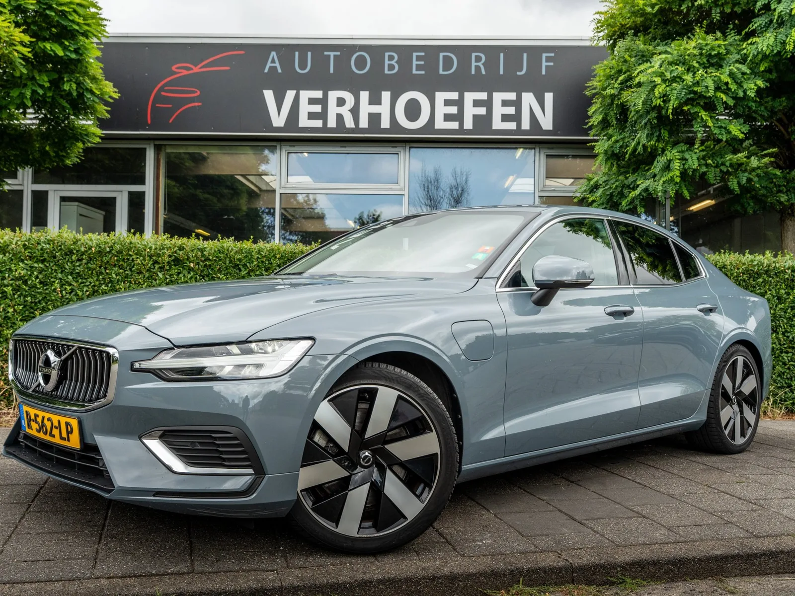 Volvo S60 (2022) — foto 1