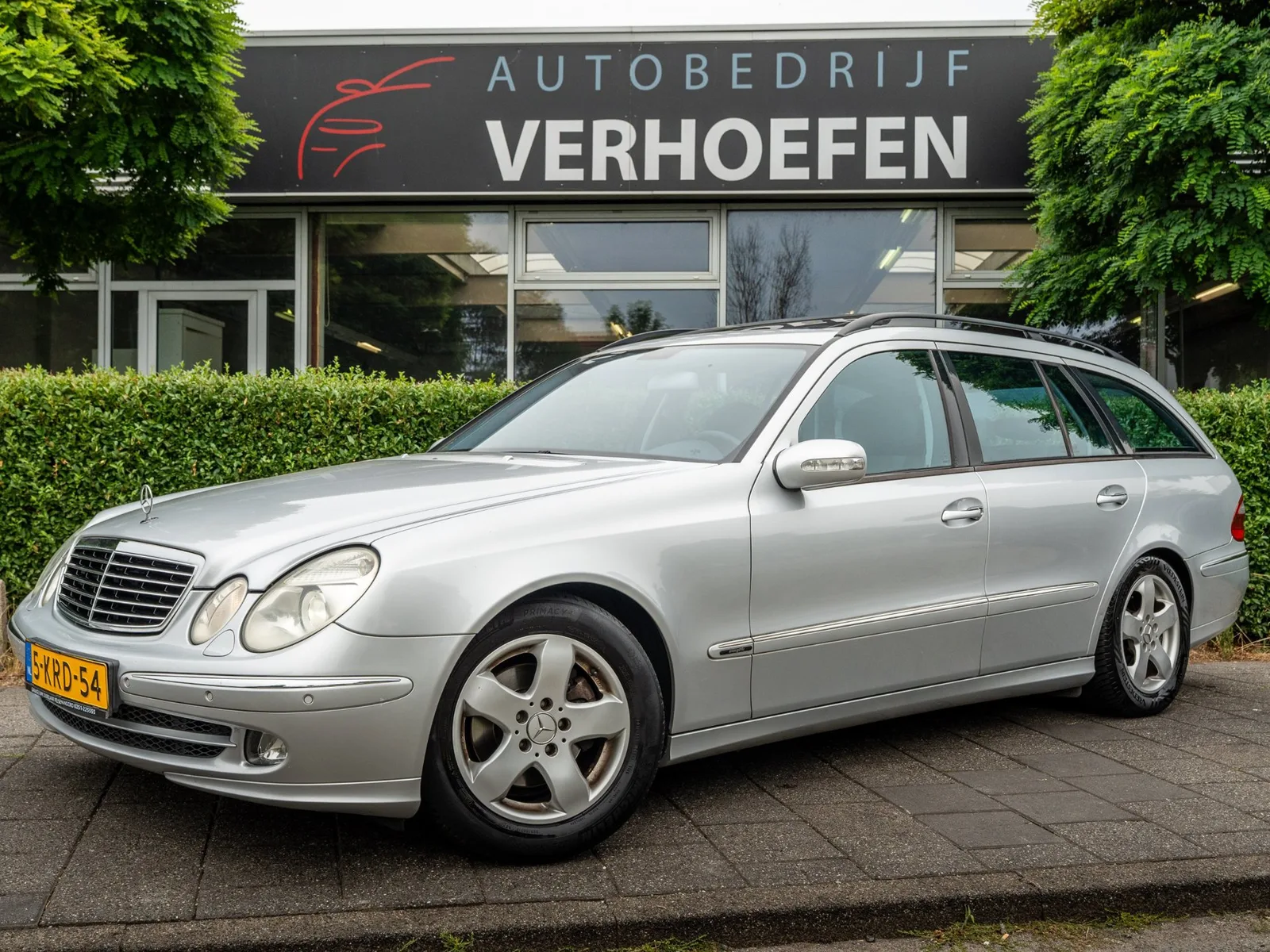 Mercedes-Benz E-Klasse (2005) — foto 1