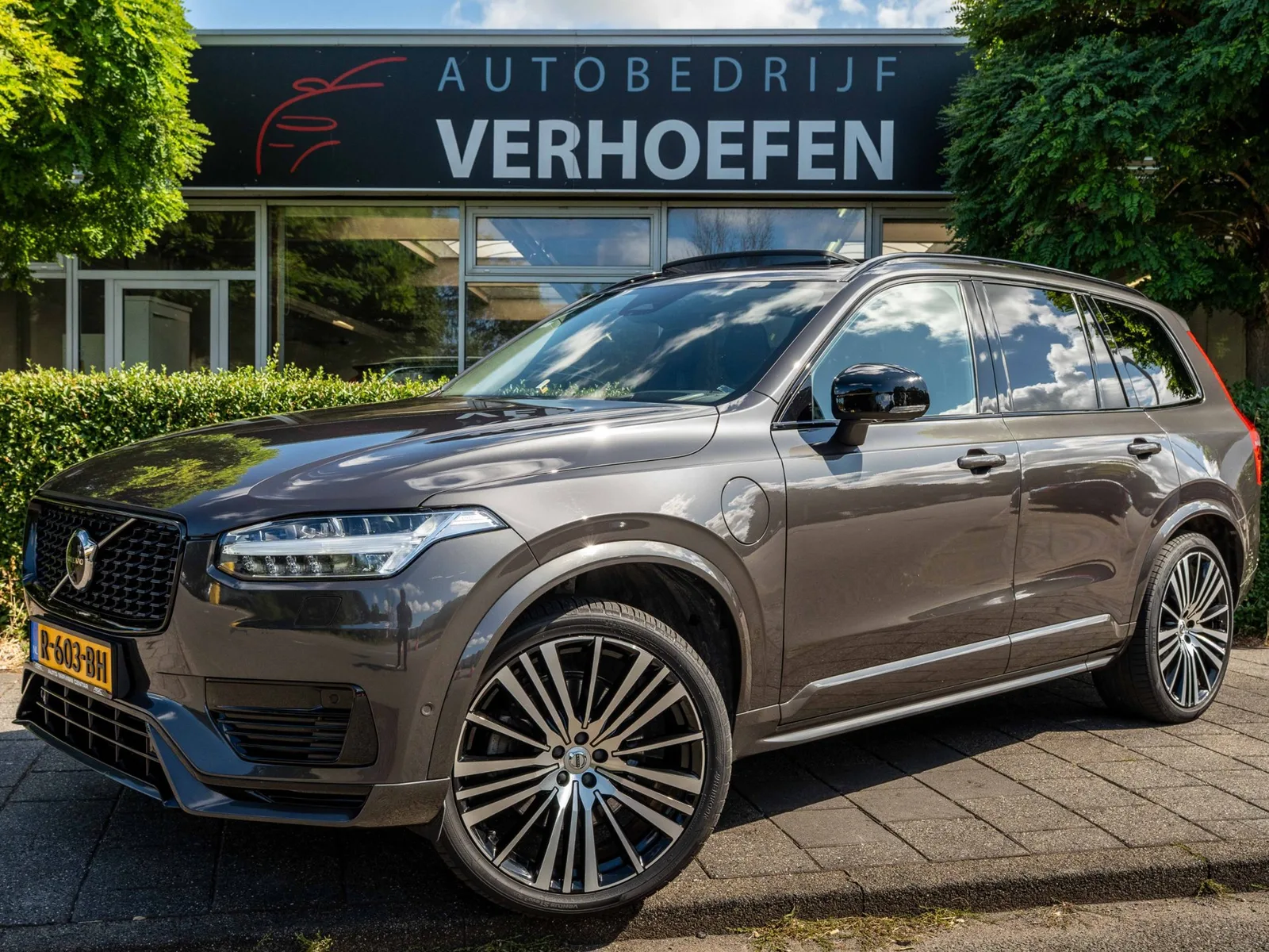 Volvo XC90 (2022) — foto 1