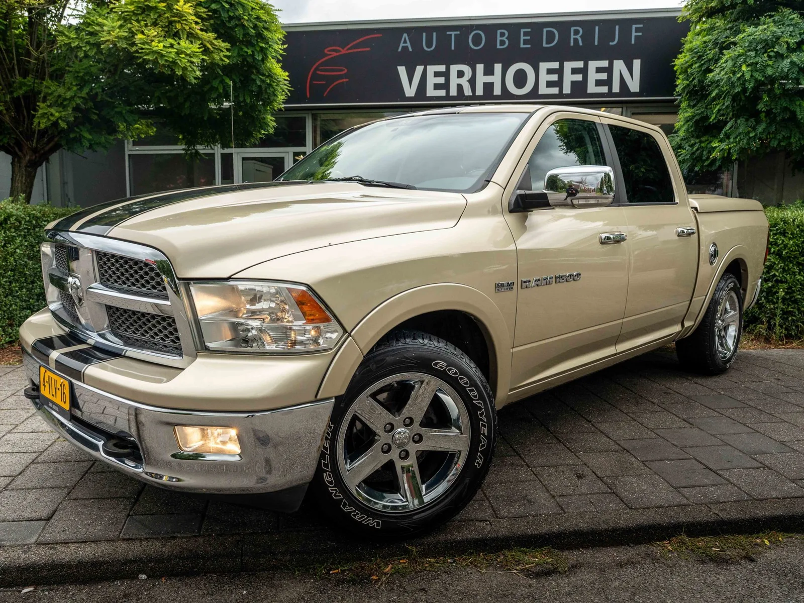 Dodge Ram (2011) — foto 1