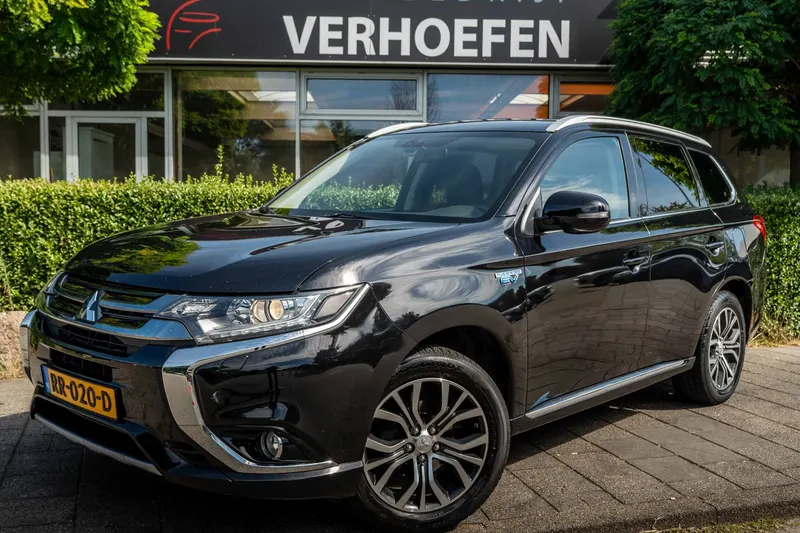 Mitsubishi Outlander (2018)