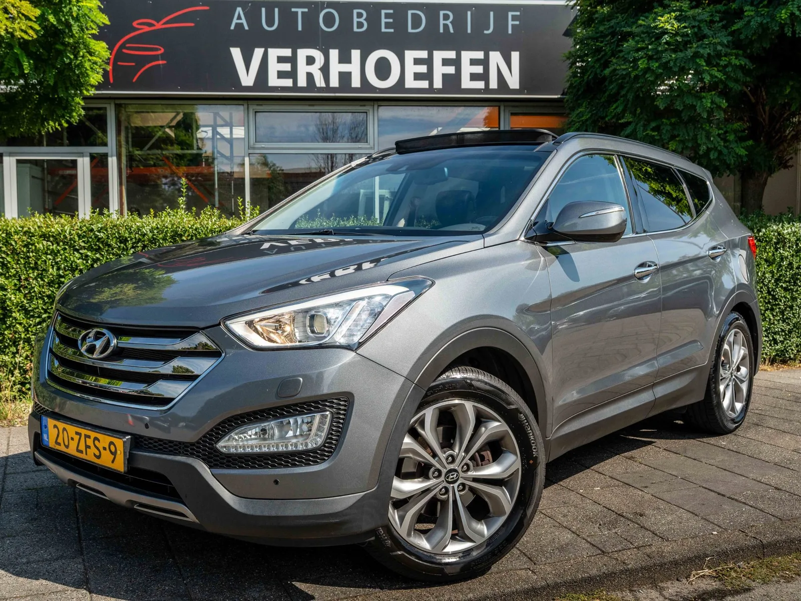 Hyundai Santa Fe (2012) — foto 1