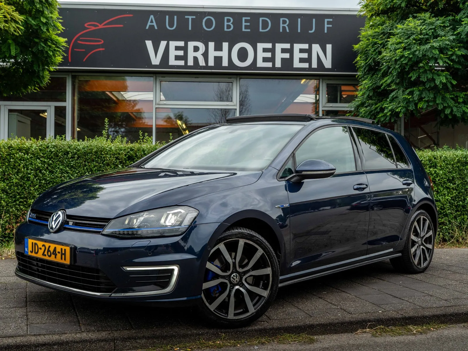 Volkswagen Golf (2015) — foto 1