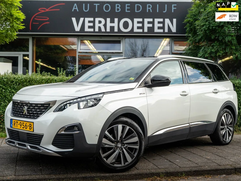 Peugeot 5008 (2018) — foto 1